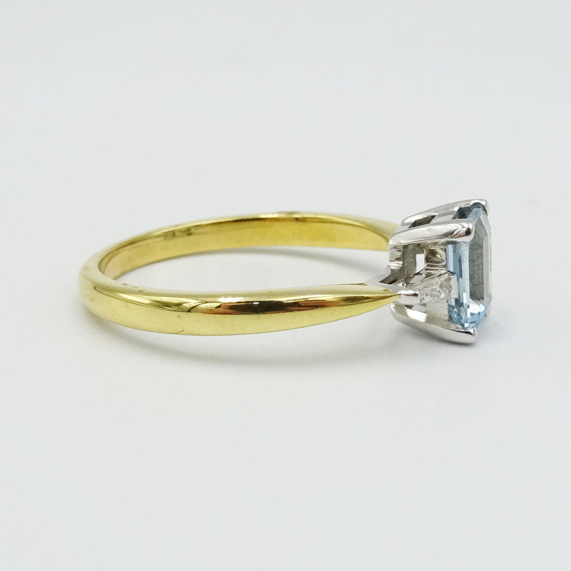 18ct Yellow Gold Aquamarine & Diamond Ladies Ring - Richard Miles Jewellers